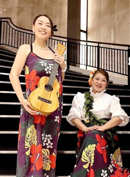 Le'a Le'a with Saori